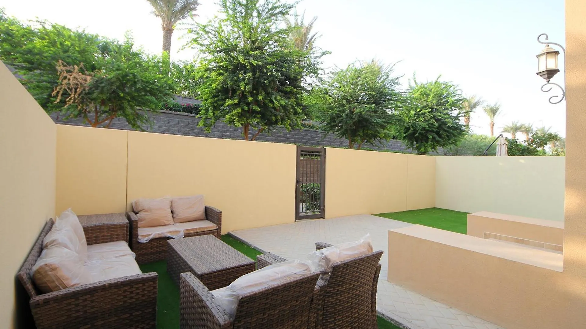 New Arabian Villa Nova 4 Bedroom & Maid Dubai Land