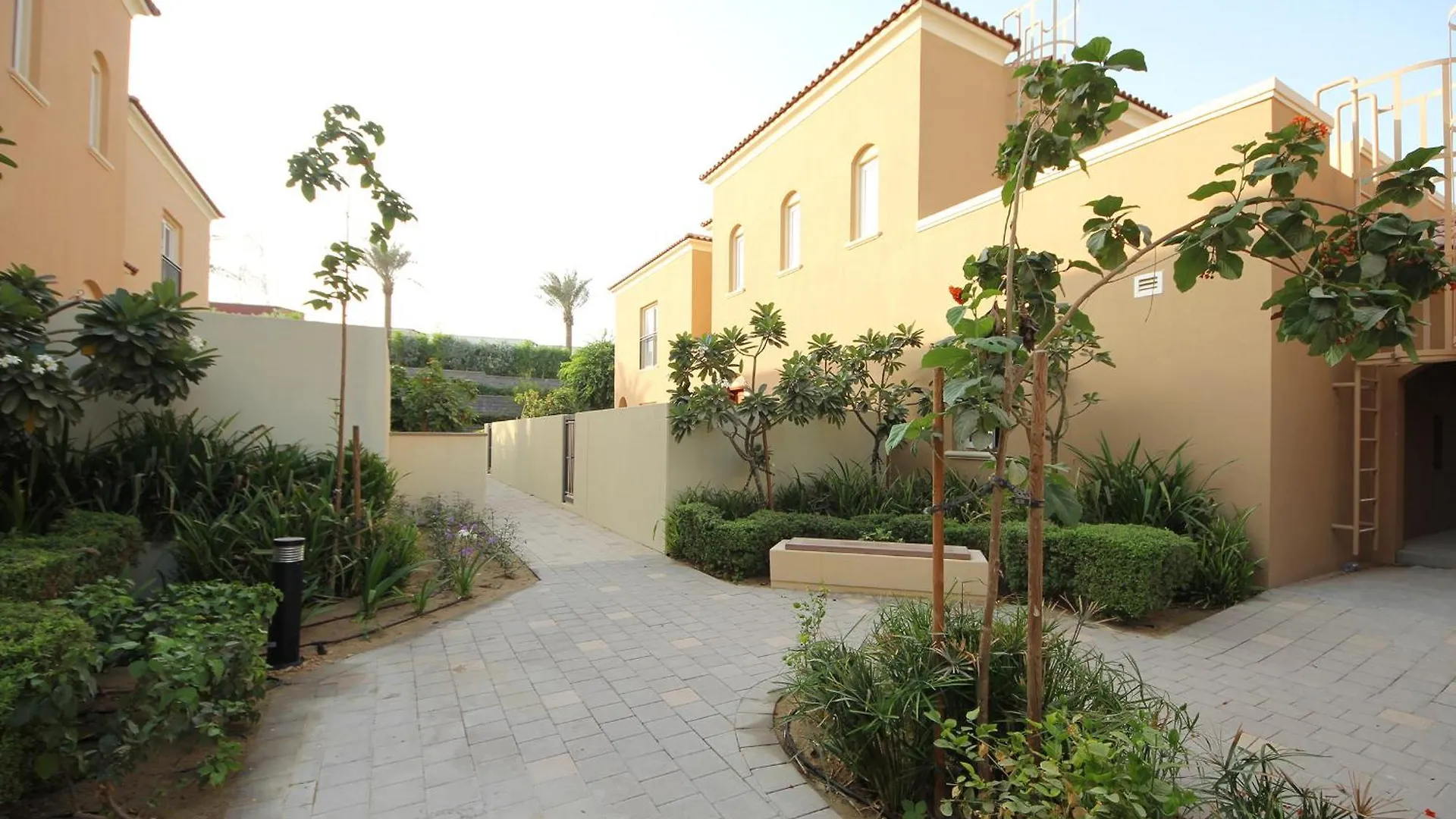 New Arabian Villa Nova 4 Bedroom & Maid Dubai Land United Arab Emirates