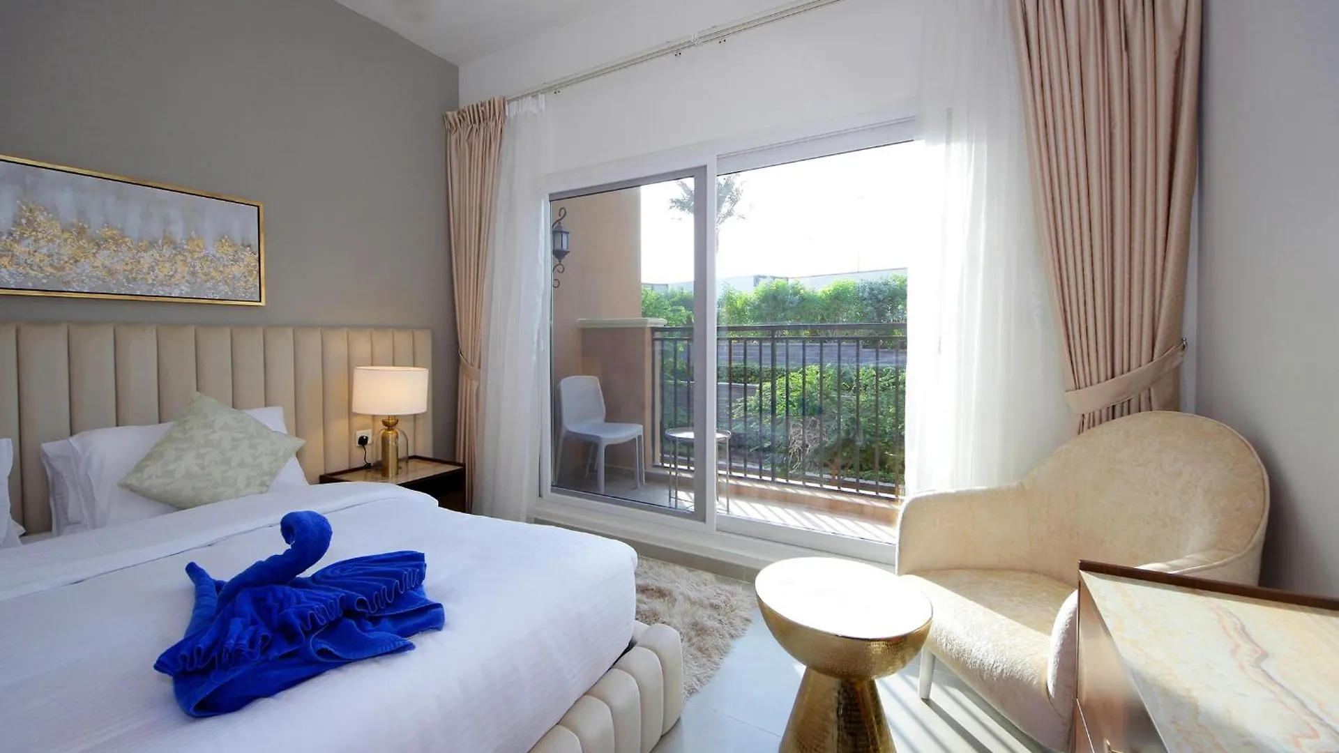 New Arabian Villa Nova 4 Bedroom & Maid Dubai Land