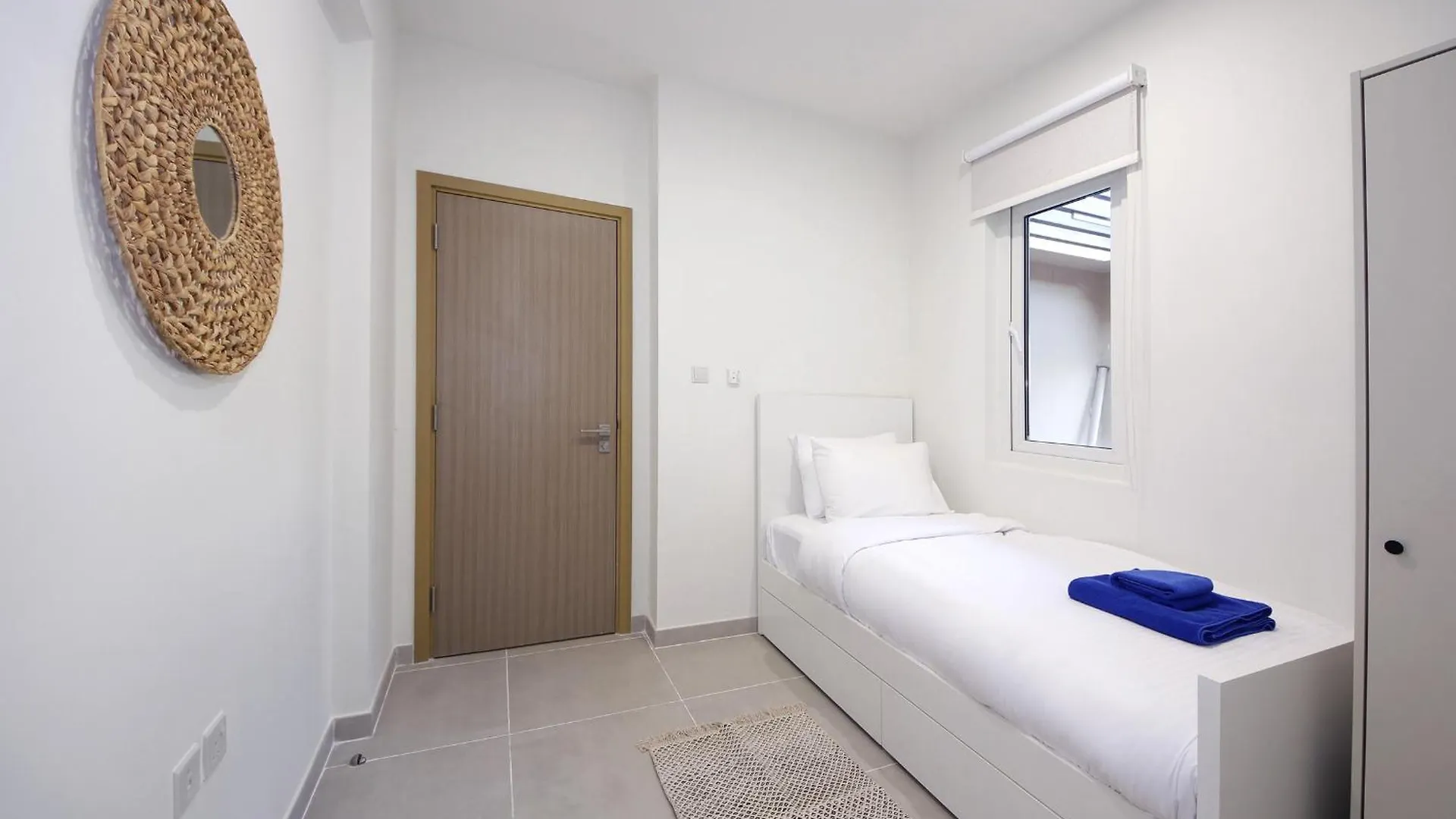 New Arabian Villa Nova 4 Bedroom & Maid Dubai Land