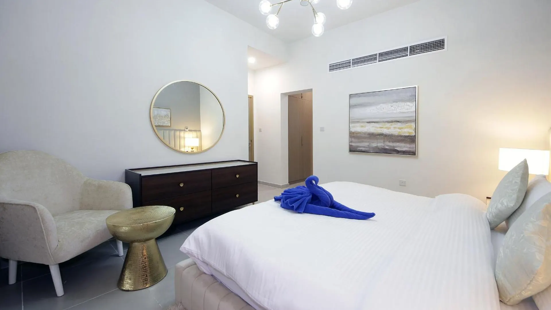 New Arabian Villa Nova 4 Bedroom & Maid Dubai Land