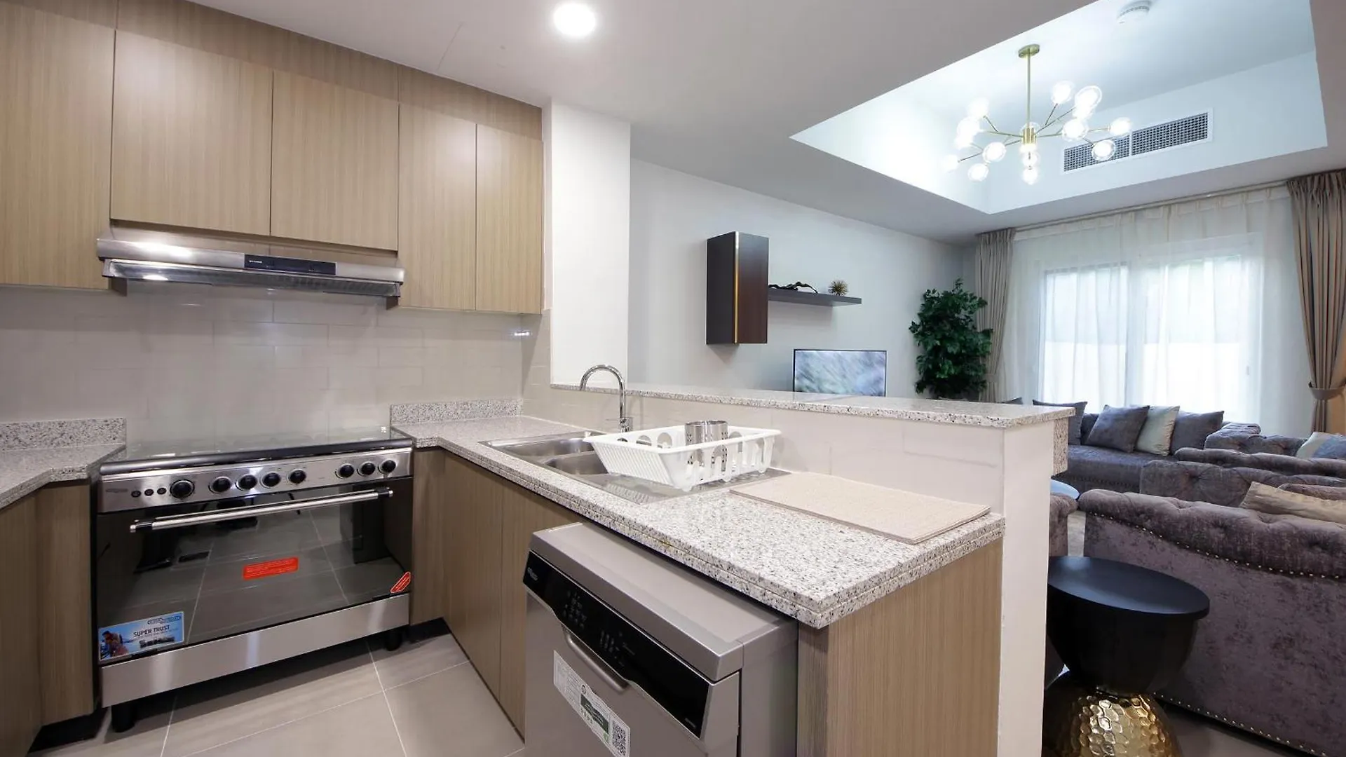 New Arabian Villa Nova 4 Bedroom & Maid Dubai Land